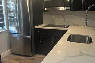 9440 Fontainebleau Blvd, Miami, FL 33172 - Photo 19