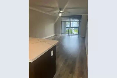 9440 Fontainebleau Blvd #213, Miami, FL 33172 - Photo 13