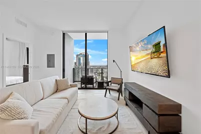 159 NE 6th St #5113, Miami, FL 33132 - Photo 3