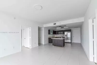 90 SW 3rd St #3211, Miami, FL 33130 - Photo 9
