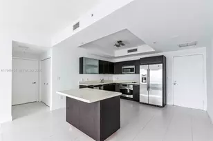 90 SW 3rd St, Miami, FL 33130 - Photo 5