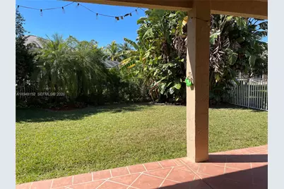 4192 Laurel Ridge Cir #4192, Weston, FL 33331 - Photo 23