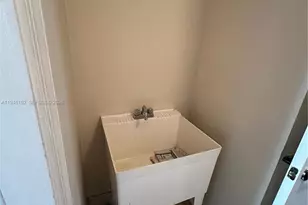 4192 Laurel Ridge Cir, Weston, FL 33331 - Photo 19