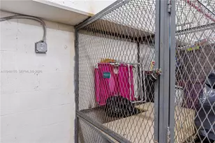 100 Meridian Ave, Miami Beach, FL 33139 - Photo 49