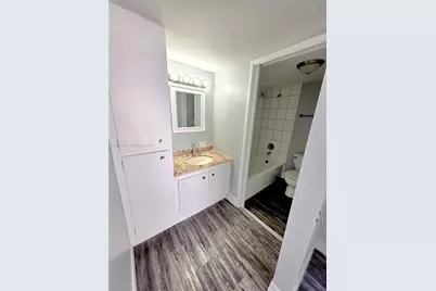 17021 N Bay Rd #324, Sunny Isles Beach, FL 33160 - Photo 17