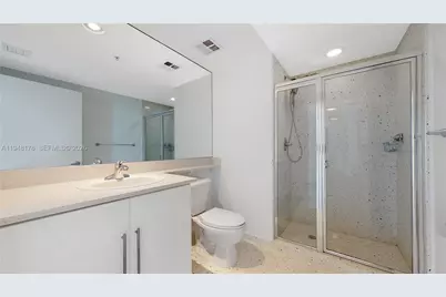 325 S Biscayne Blvd #2226, Miami, FL 33131 - Photo 19