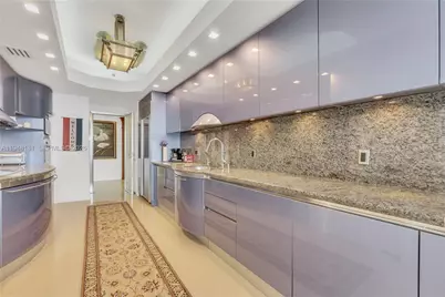 11113 Biscayne Blvd #PH8, Miami, FL 33181 - Photo 37