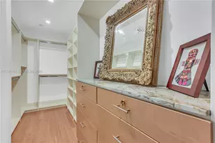 11113 Biscayne Blvd, Miami, FL 33181 - Photo 27