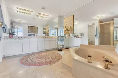 11113 Biscayne Blvd #PH8, Miami, FL 33181 - Photo 17