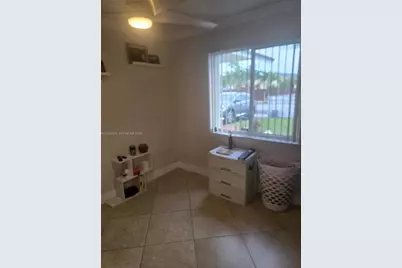 12285 SW 257th Ter, Homestead, FL 33032 - Photo 11