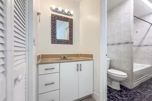 1950 W 54th St, Hialeah, FL 33012 - Photo 9