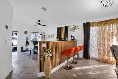 1975 NW 191st Ave, Pembroke Pines, FL 33029 - Photo 5