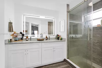 1975 NW 191st Ave, Pembroke Pines, FL 33029 - Photo 27