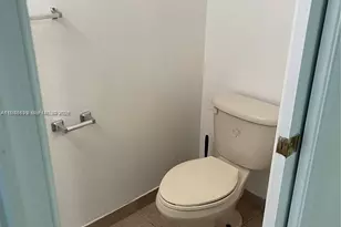 2833 SW 82nd Ave, Miramar, FL 33025 - Photo 11