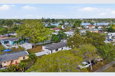 11065 SW 52nd Dr, Miami, FL 33165 - Photo 31