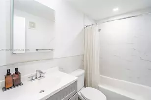 469 N Pine Island Rd, Plantation, FL 33324 - Photo 31