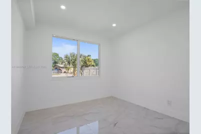 540 Harem Ave, Opa-Locka, FL 33054 - Photo 25