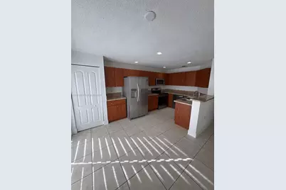 11614 NW 51st Ln, Doral, FL 33178 - Photo 3