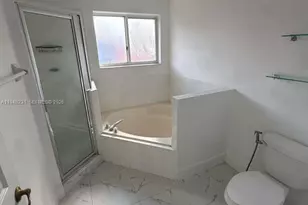 11614 NW 51st Ln, Doral, FL 33178 - Photo 17