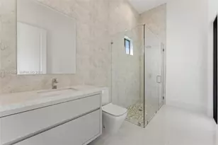 10005 SW 66th St, Miami, FL 33173 - Photo 19