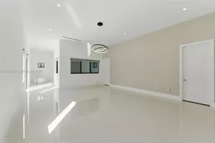 10005 SW 66th St, Miami, FL 33173 - Photo 23