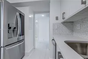 1541 Brickell Ave, Miami, FL 33129 - Photo 15