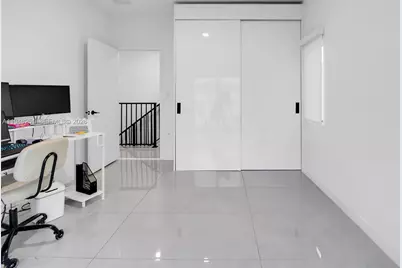 320 NW 13th Ct #320, Florida City, FL 33034 - Photo 21