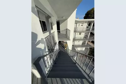 7105 W 13th Ave #402, Hialeah, FL 33014 - Photo 33