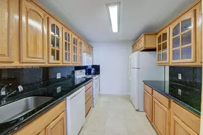 2101 S Ocean Dr #2608, Hollywood, FL 33019 - Photo 7