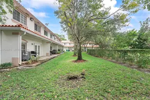 9032 NW 38th Dr, Coral Springs, FL 33065 - Photo 33