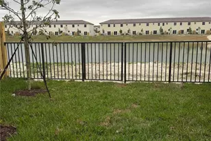 2724 SE 26th Ave, Homestead, FL 33035 - Photo 7