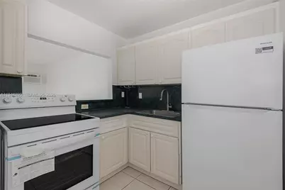 1441 Lincoln Rd #411, Miami Beach, FL 33139 - Photo 15