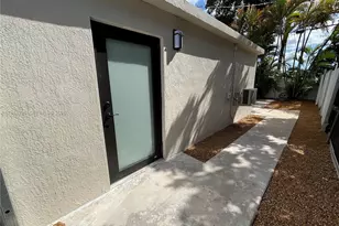 30 E 44th St, Hialeah, FL 33013 - Photo 11