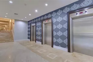 7441 Wayne Ave, Miami Beach, FL 33141 - Photo 9