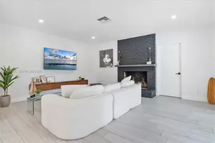 10570 NE 3rd Ave, Miami Shores, FL 33138 - Photo 57