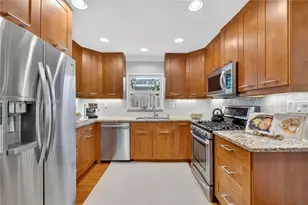 4761 NE 18th Ave, Oakland Park, FL 33334 - Photo 17