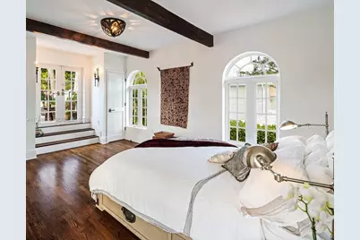 1234 S Greenway Dr, Coral Gables, FL 33134 - Photo 25
