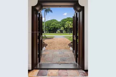 1234 S Greenway Dr, Coral Gables, FL 33134 - Photo 41