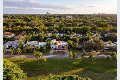 1234 S Greenway Dr, Coral Gables, FL 33134 - Photo 49