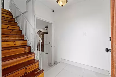 5890 W 25th Ct #6, Hialeah, FL 33016 - Photo 5