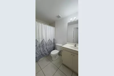 7290 NW 114th Ave #102-7, Doral, FL 33178 - Photo 9