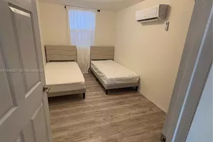 370 NW 188th St, Miami Gardens, FL 33169 - Photo 5