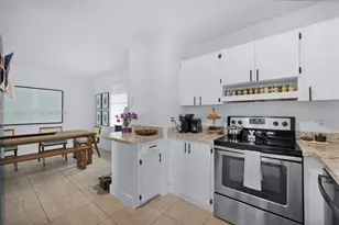 8780 SW 200th Terrace, Cutler Bay, FL 33189 - Photo 15