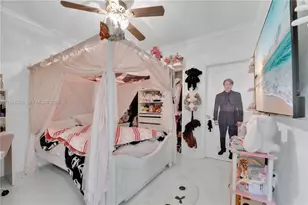 14452 SW 10th St, Miami, FL 33184 - Photo 17