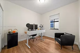 8658 NW 99th Path, Doral, FL 33178 - Photo 19