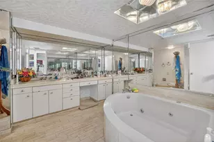 19355 Turnberry Way, Aventura, FL 33180 - Photo 25