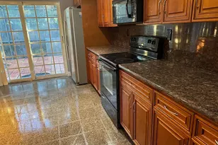 812 SE 14th Ct, Deerfield Beach, FL 33441 - Photo 5