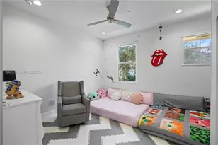 2913 Cascada Isle Way, Cooper City, FL 33024 - Photo 21