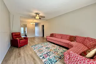 13105 Ixora Ct, North Miami, FL 33181 - Photo 3