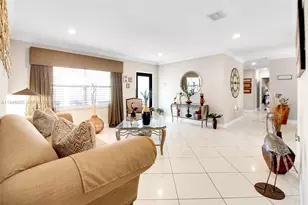 10210 SW 191st St, Cutler Bay, FL 33157 - Photo 7